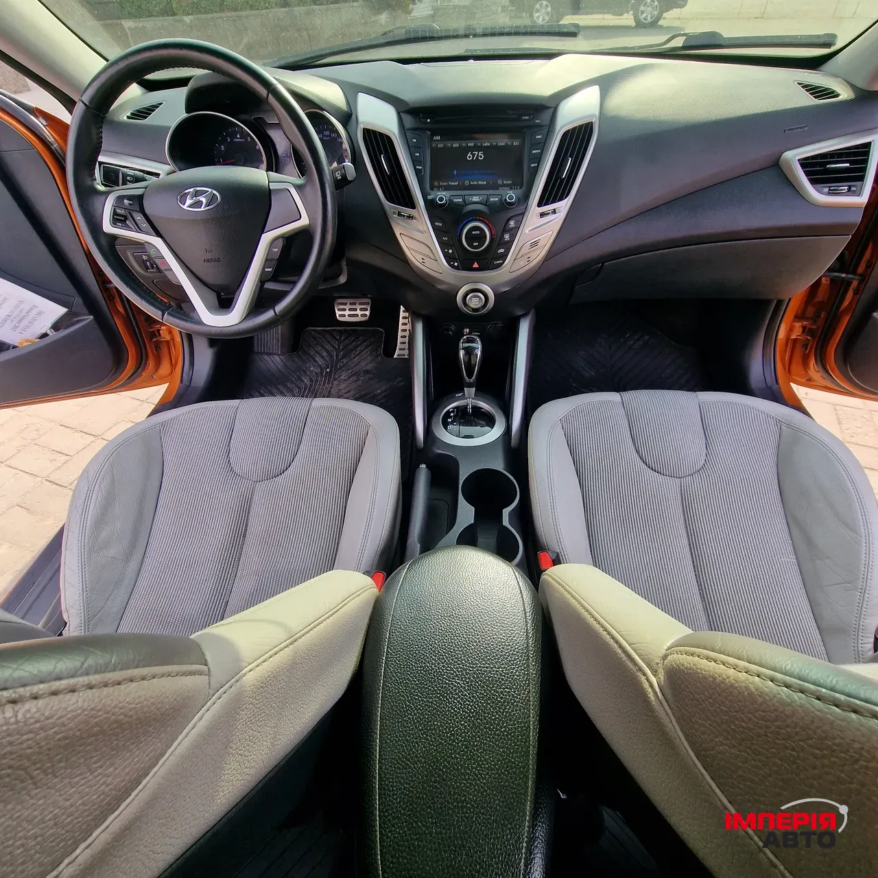 Hyundai Veloster - фото 28