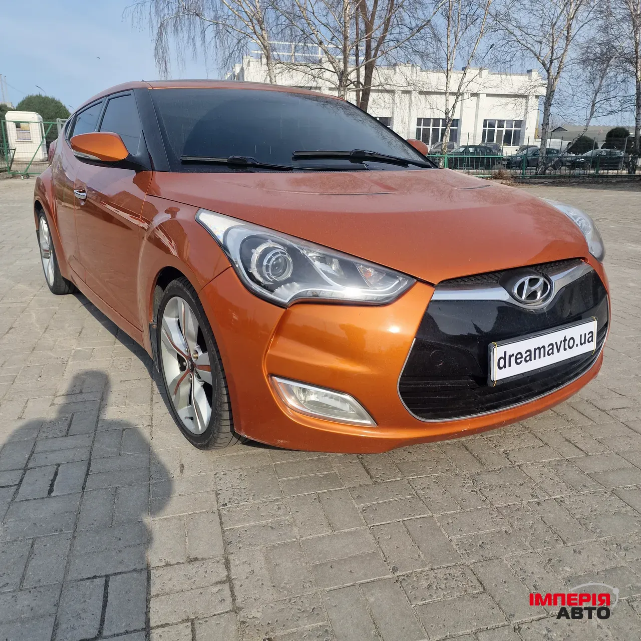 Hyundai Veloster - фото 12