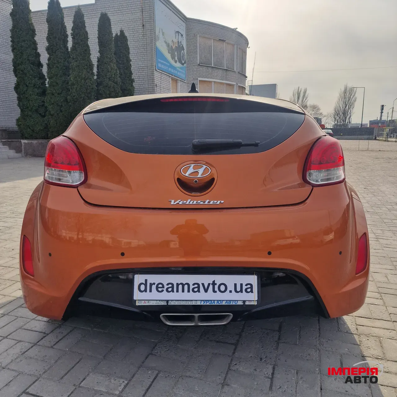 Hyundai Veloster - фото 6