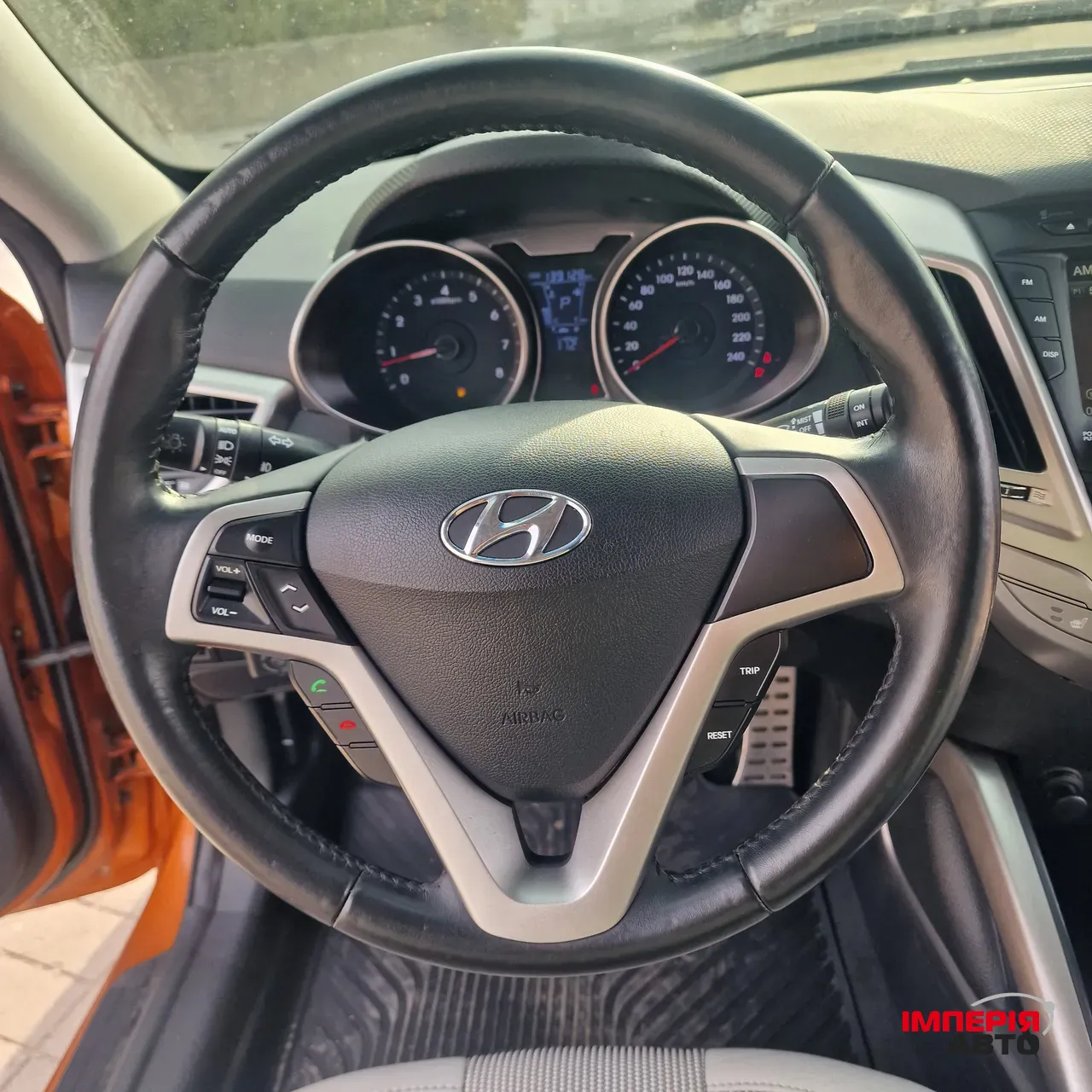 Hyundai Veloster - фото 31