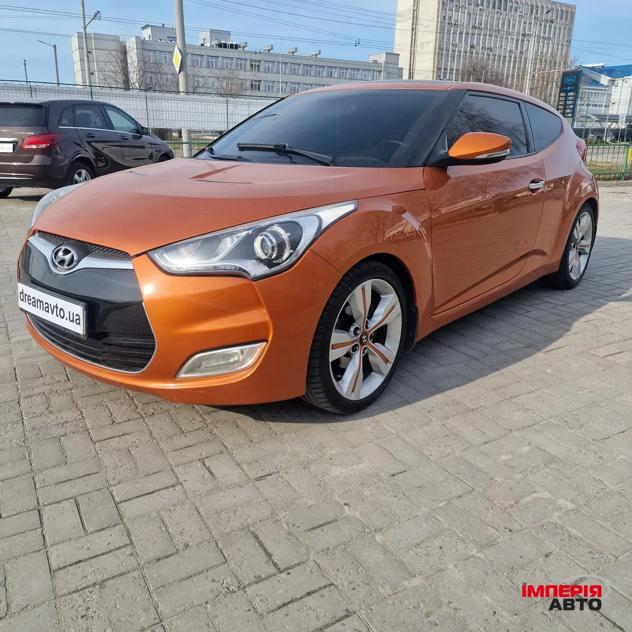 Hyundai Veloster - фото 3