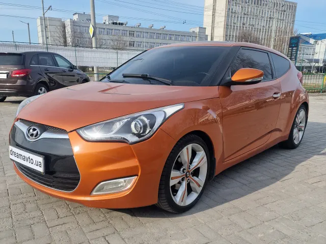 Hyundai Veloster - фото 3