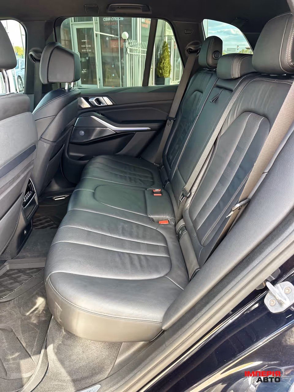 BMW X5 - фото 11