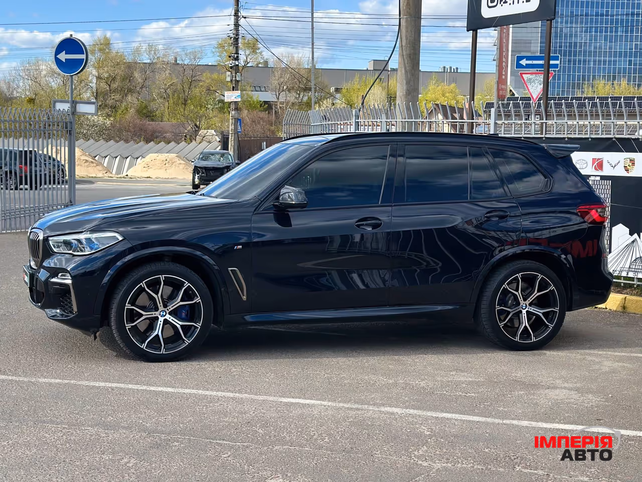 BMW X5 - фото 8