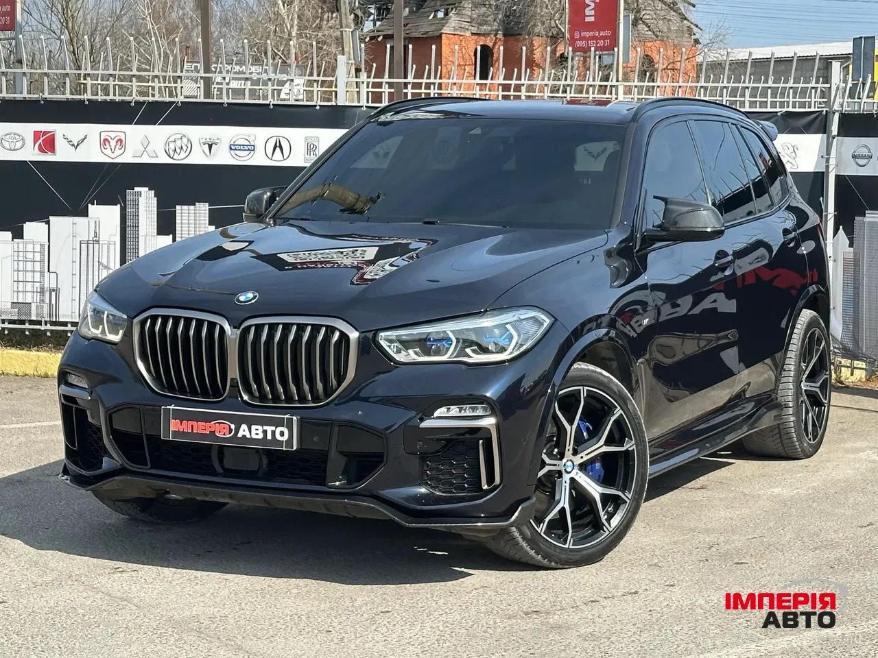 BMW X5 - фото 1