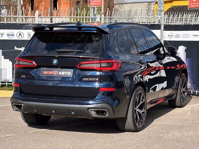 BMW X5 - фото 5