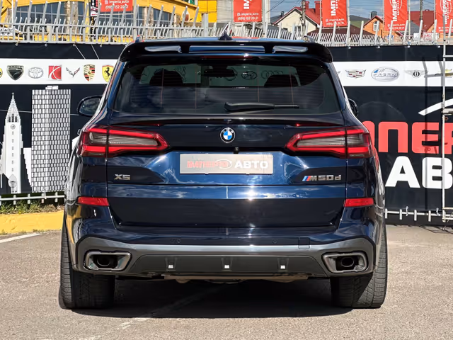BMW X5 - фото 3