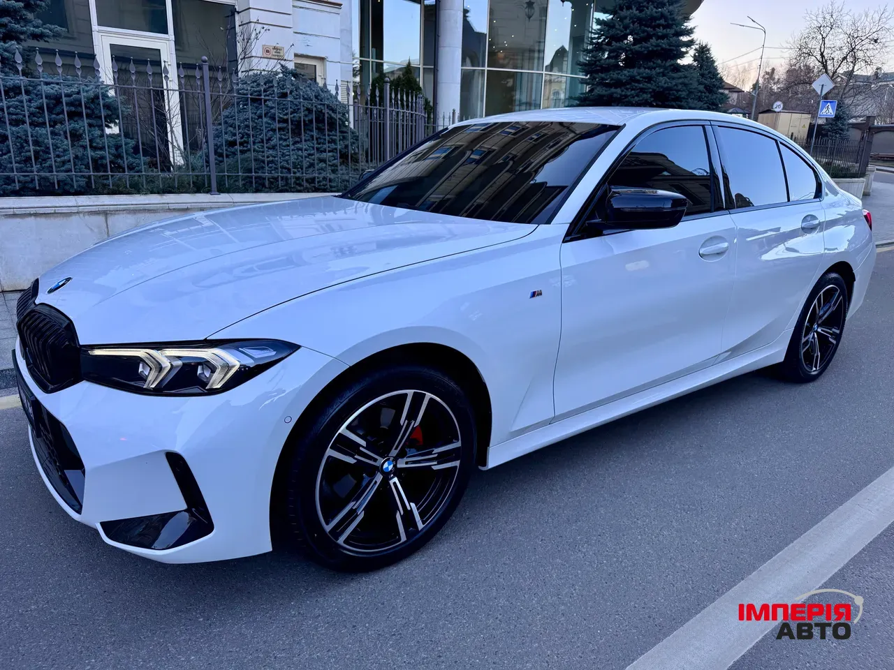 BMW 3 серії - фото 3