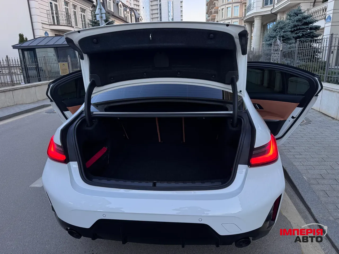 BMW 3 серії - фото 16