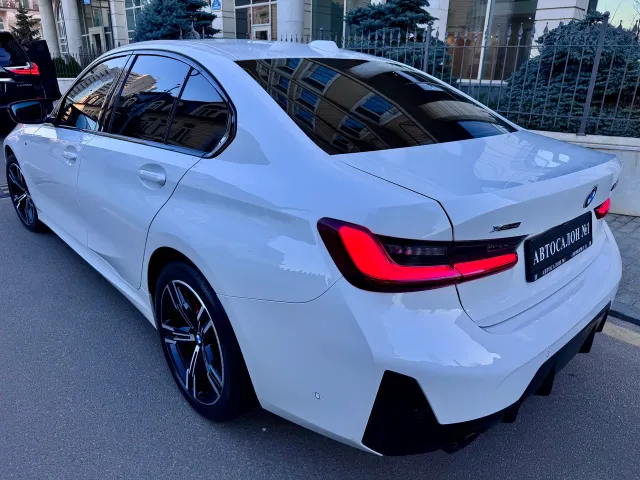 BMW 3 серії - фото 4