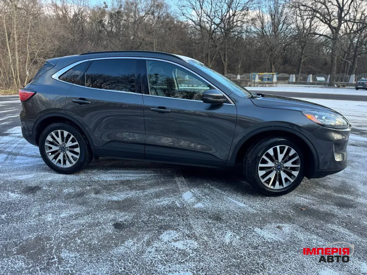 Ford Escape - фото 6