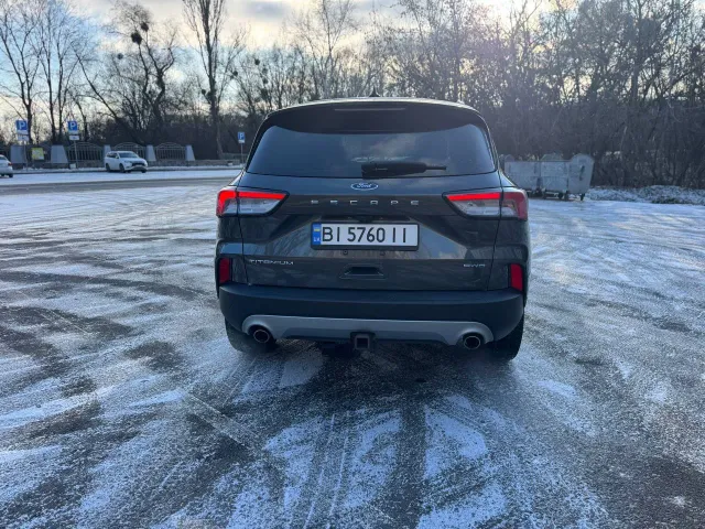 Ford Escape - фото 5