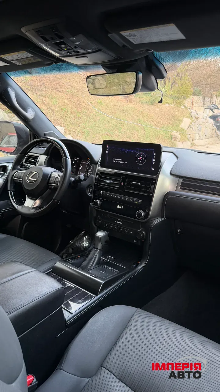 Lexus GX - фото 13