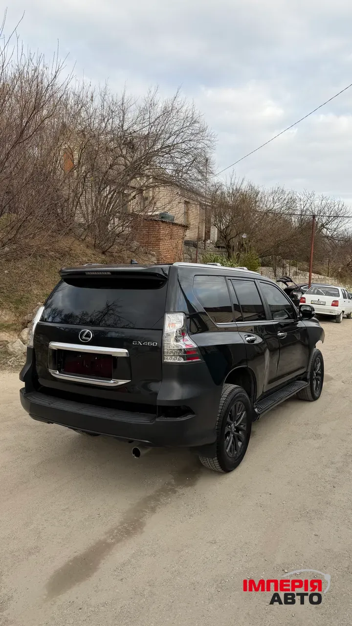 Lexus GX - фото 3