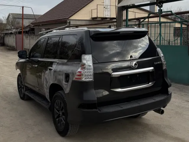 Lexus GX - фото 4