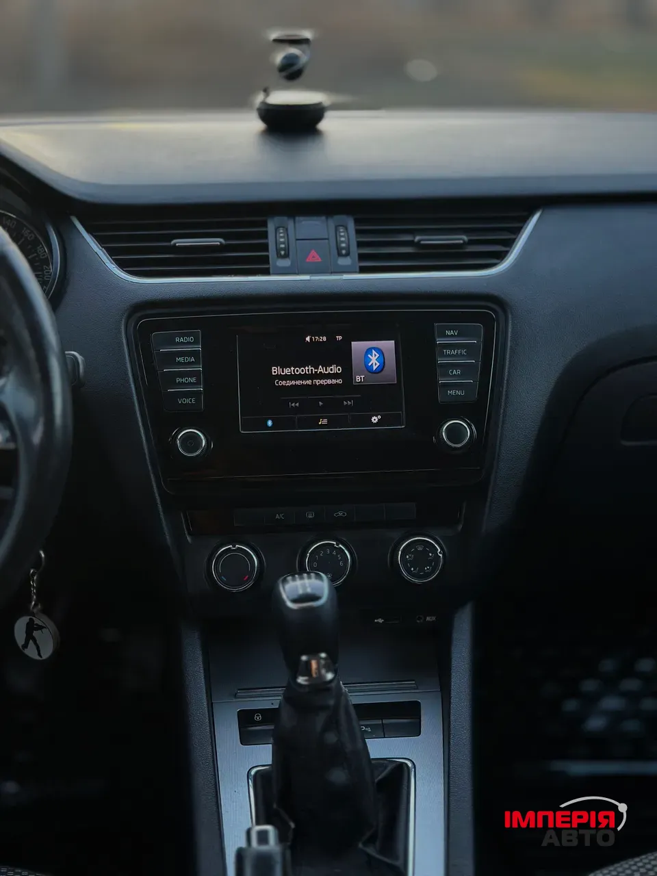 Skoda Octavia - фото 8