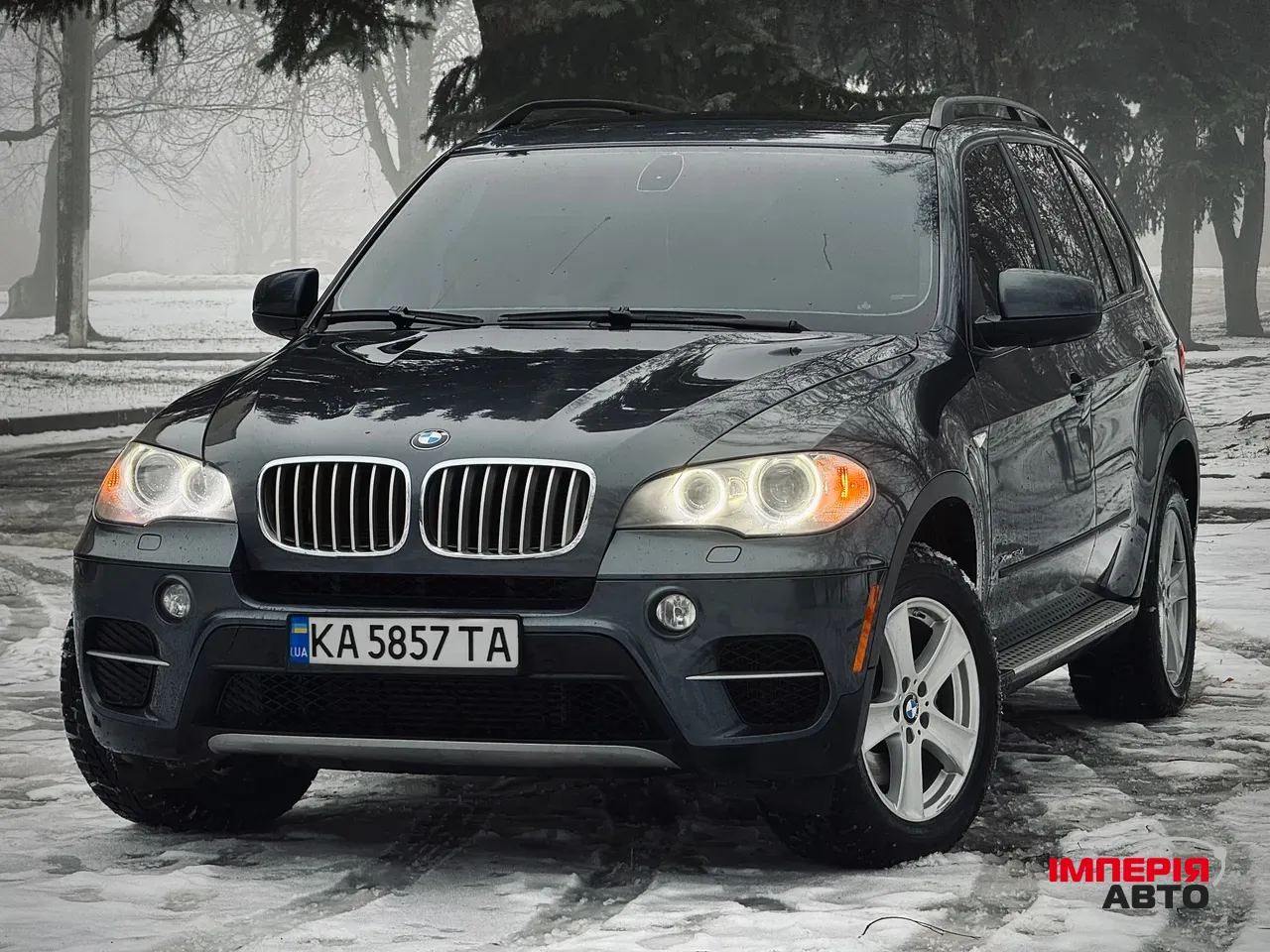 BMW X5 - фото 1