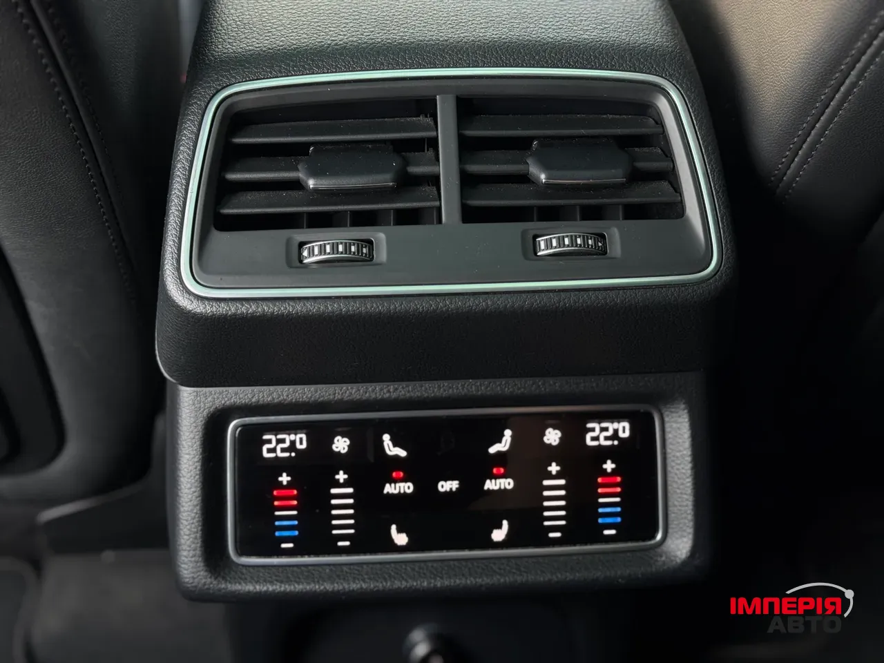 Audi e-tron Sportback - фото 30