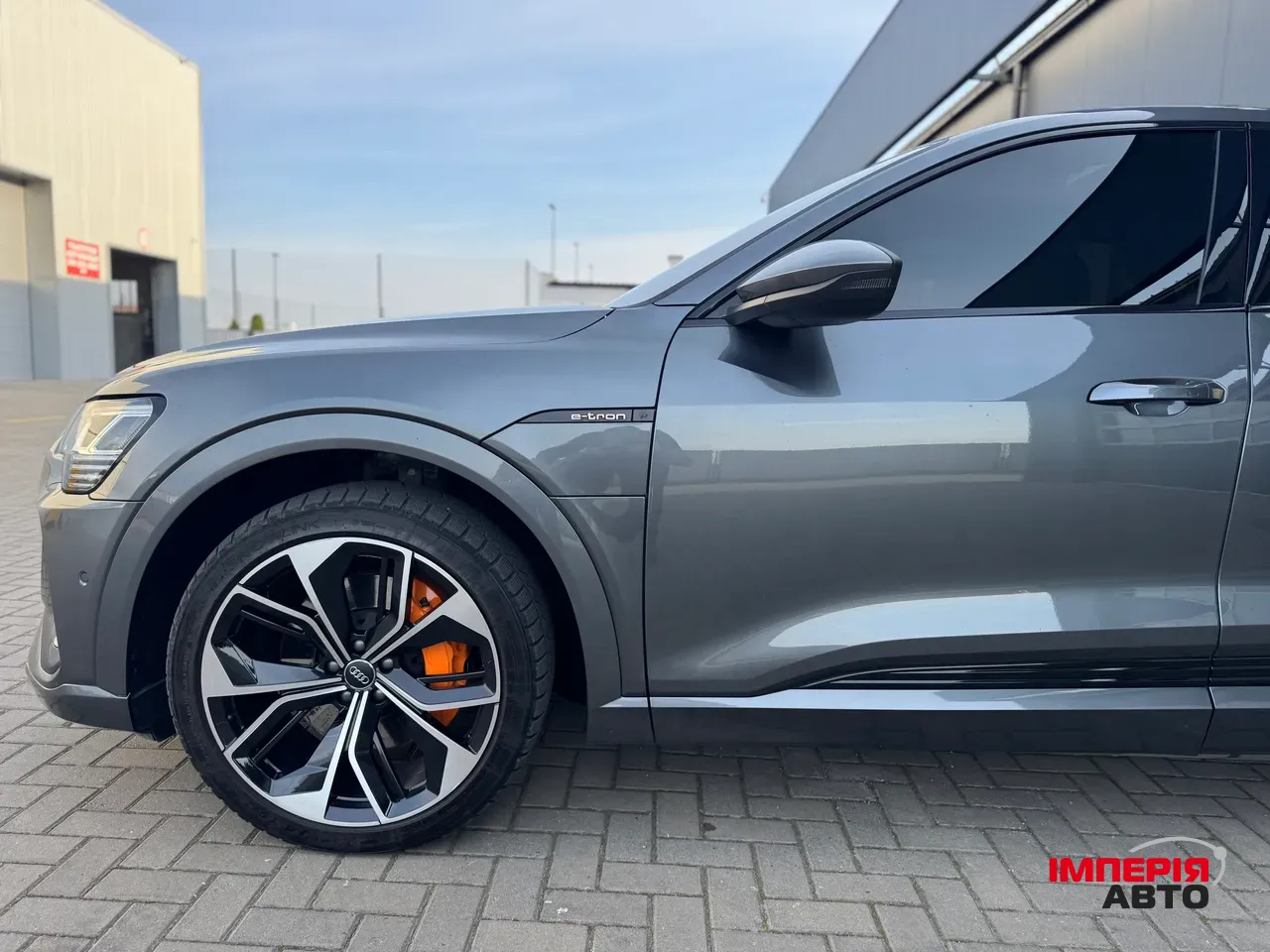 Audi e-tron Sportback - фото 8