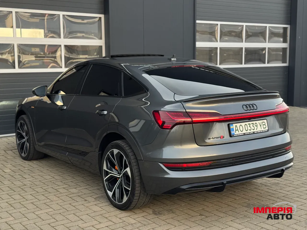 Audi e-tron Sportback - фото 10