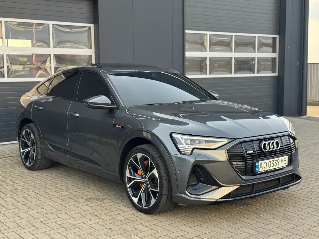 Audi e-tron Sportback - фото 3