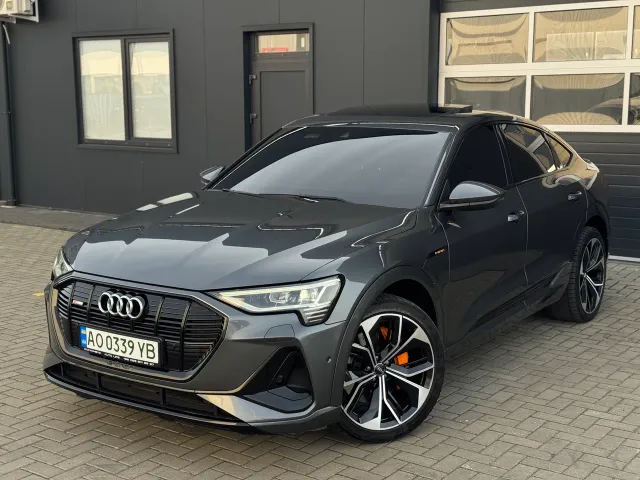 Audi e-tron Sportback - фото 1