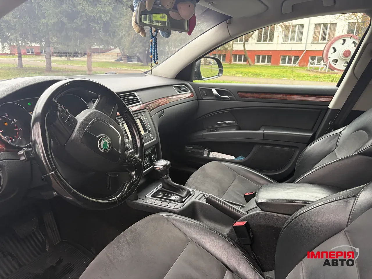 Skoda Superb - фото 23