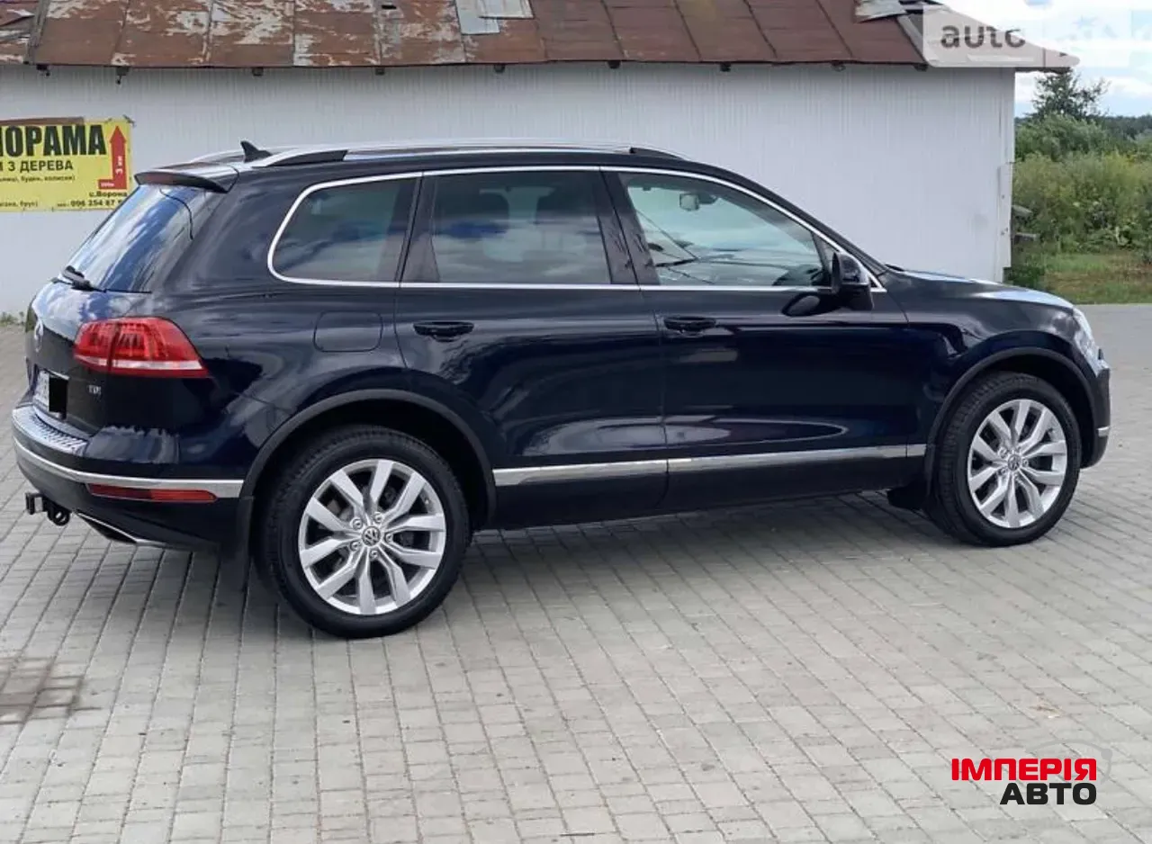 Volkswagen Touareg - фото 14