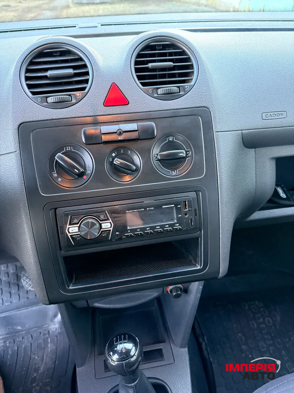 Volkswagen Caddy - фото 11