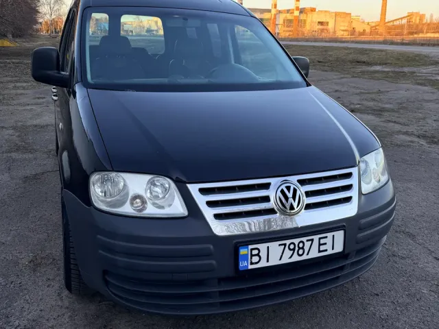 Volkswagen Caddy - фото 3