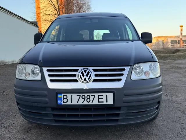 Volkswagen Caddy - фото 4