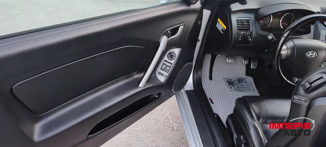 Hyundai Coupe - фото 20