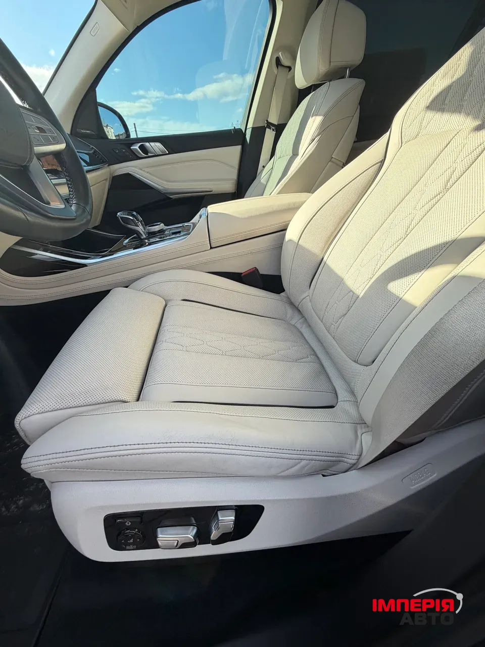 BMW X7 - фото 19