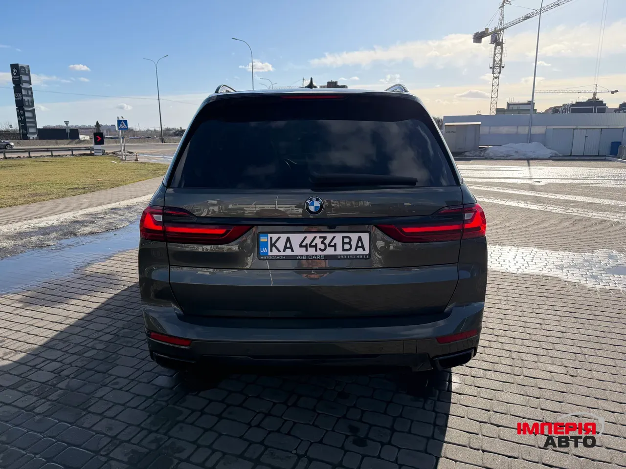 BMW X7 - фото 14