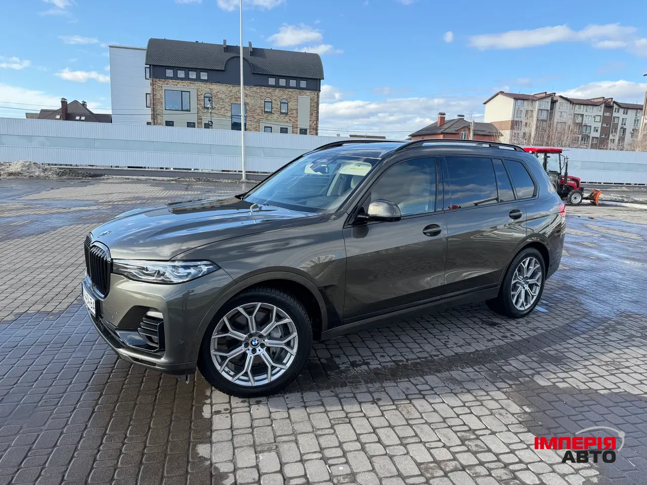 BMW X7 - фото 3