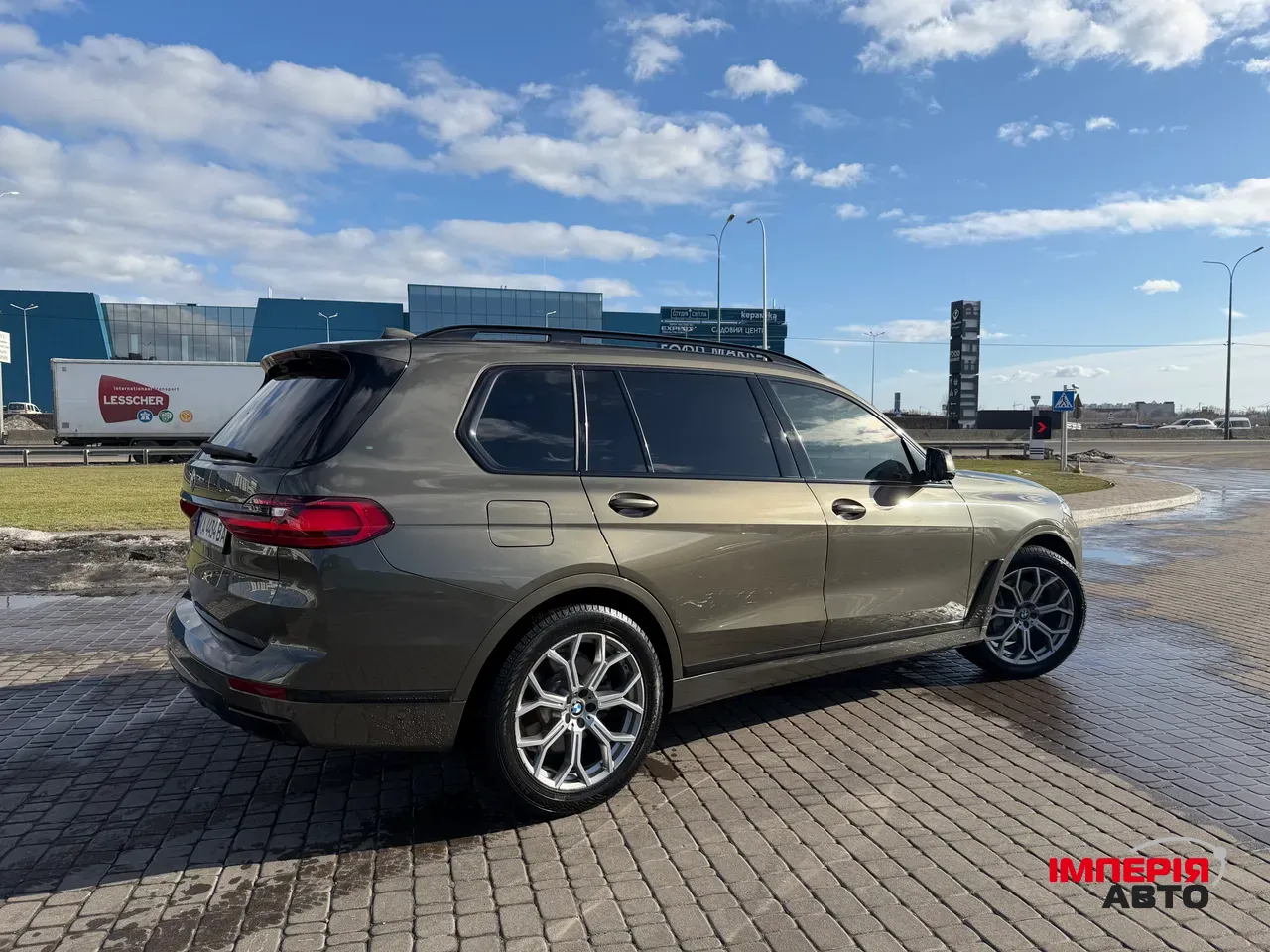 BMW X7 - фото 5