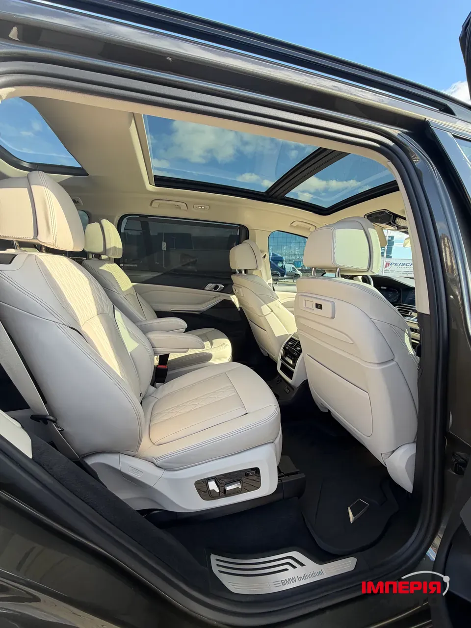 BMW X7 - фото 25