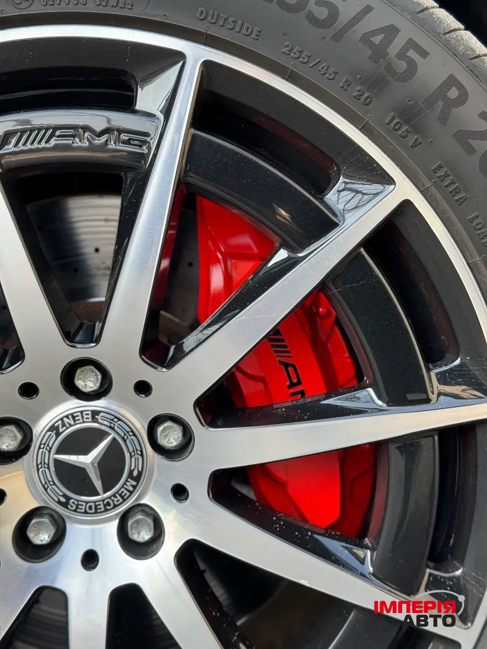 Mercedes-Benz EQC - фото 16