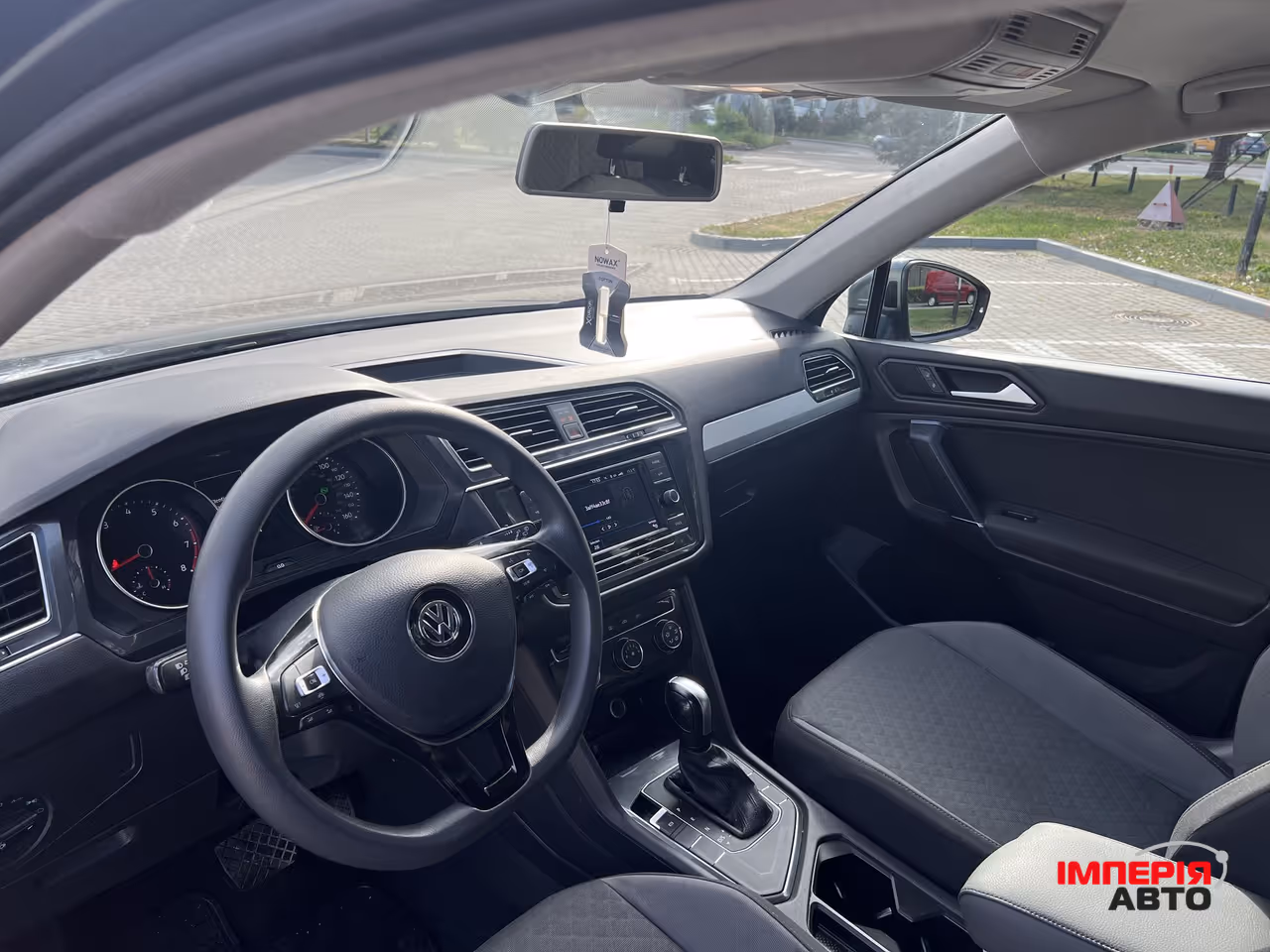 Volkswagen Tiguan - фото 17