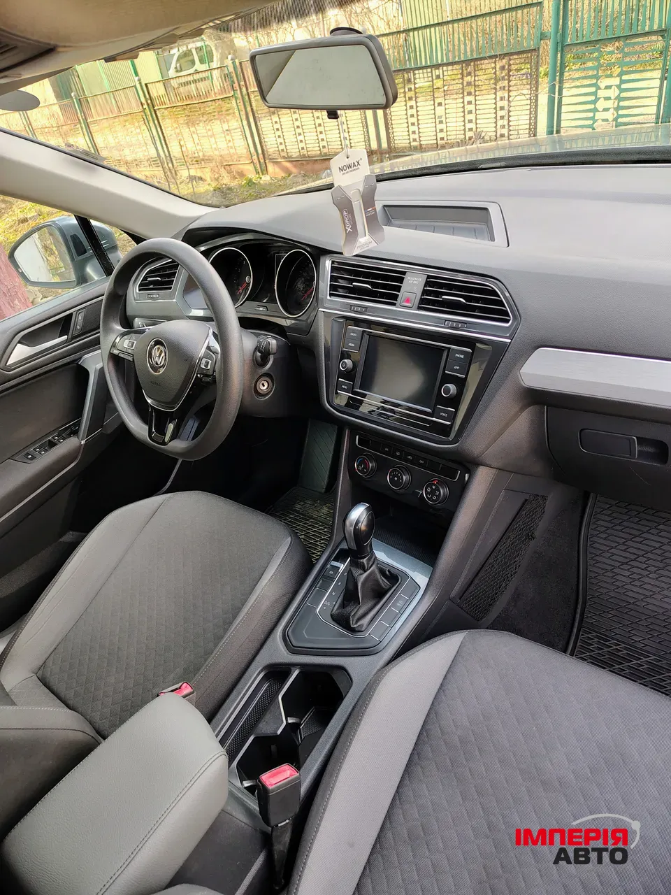 Volkswagen Tiguan - фото 26