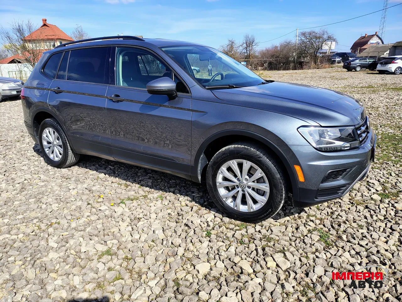 Volkswagen Tiguan - фото 7