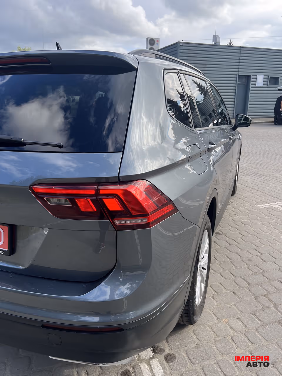 Volkswagen Tiguan - фото 15