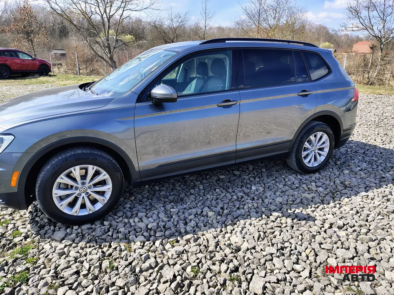 Volkswagen Tiguan - фото 9