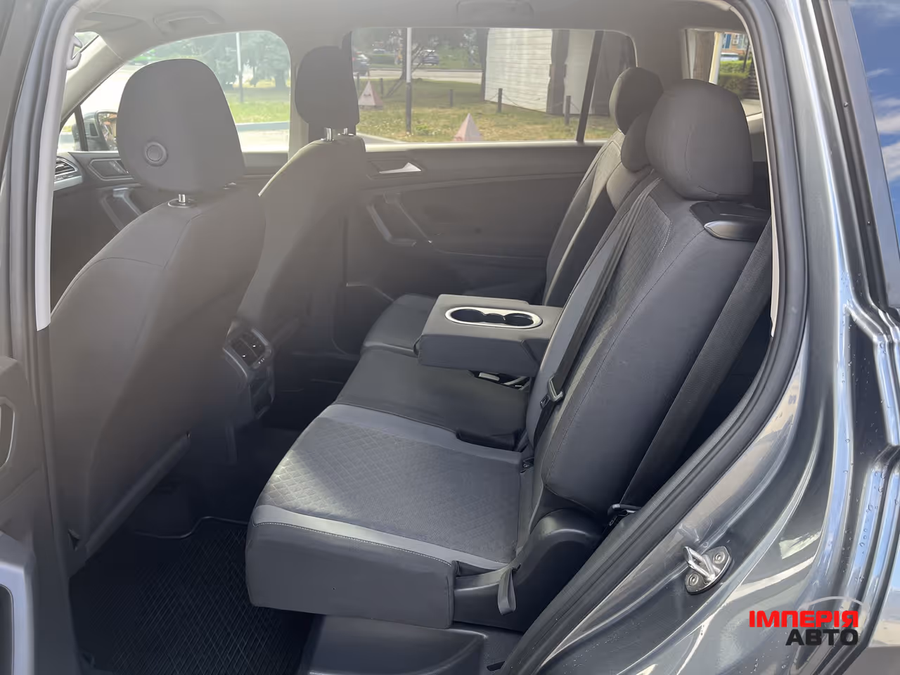 Volkswagen Tiguan - фото 22