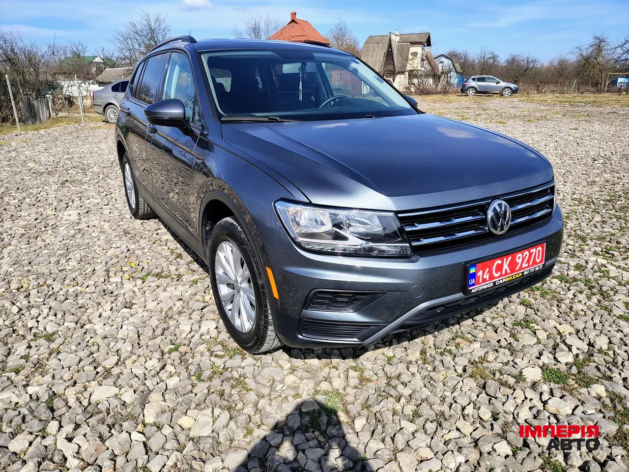 Volkswagen Tiguan - фото 3