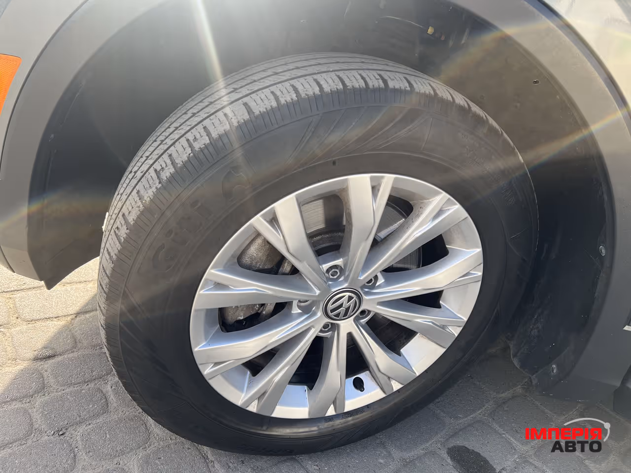 Volkswagen Tiguan - фото 26