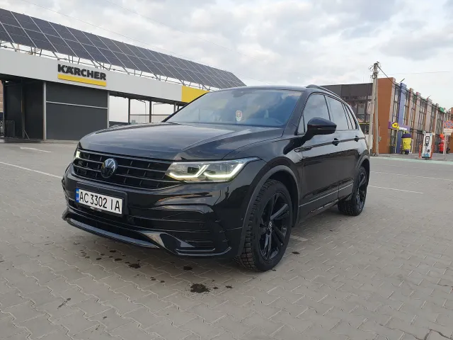 Volkswagen Tiguan R - фото 5