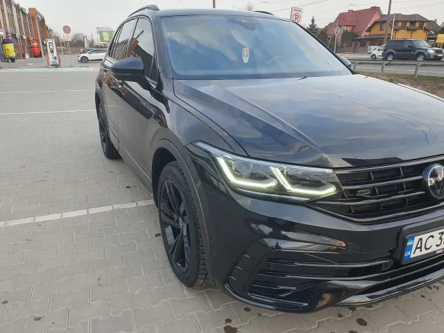 Volkswagen Tiguan R - фото 2