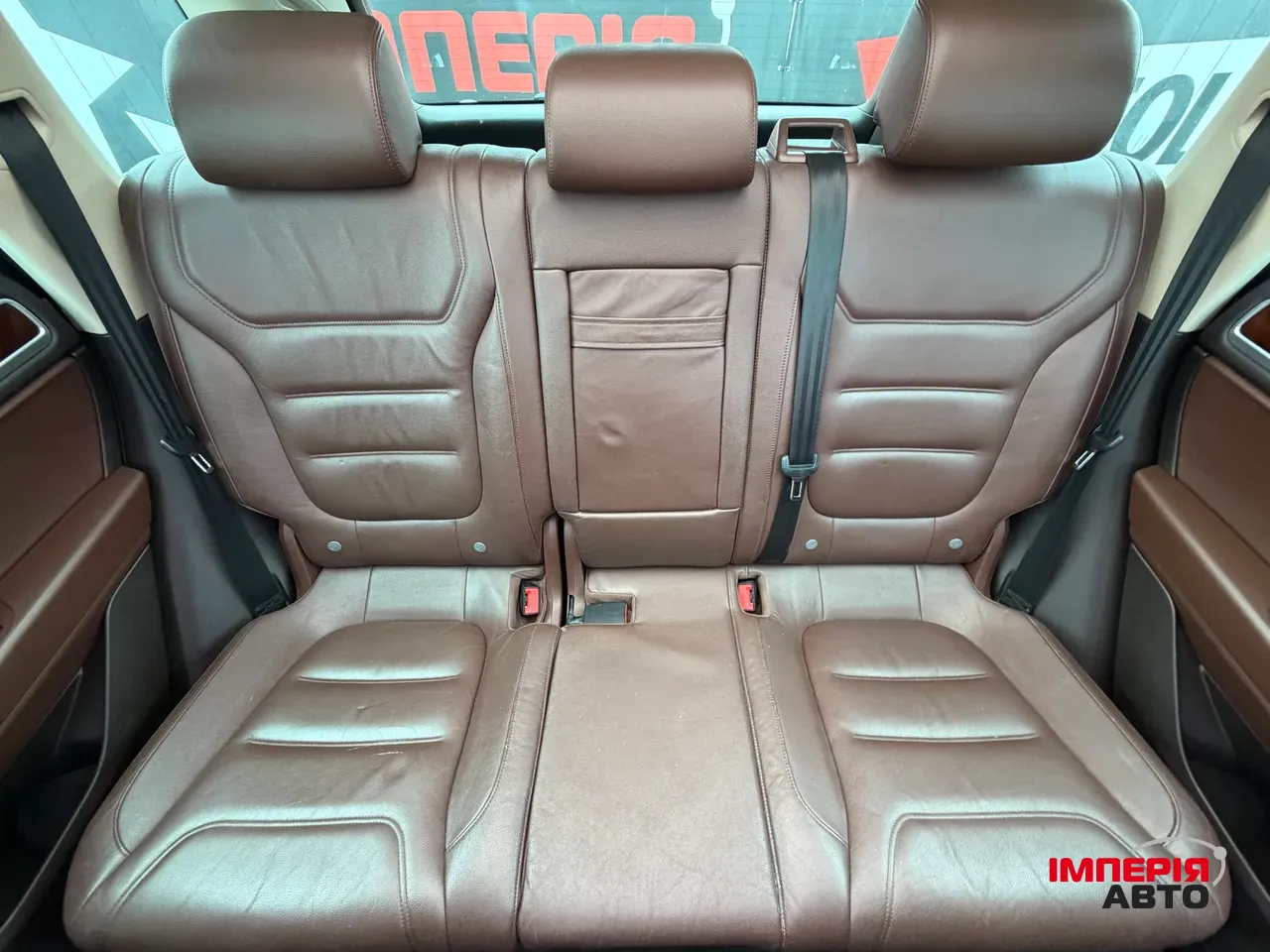 Volkswagen Touareg - фото 14