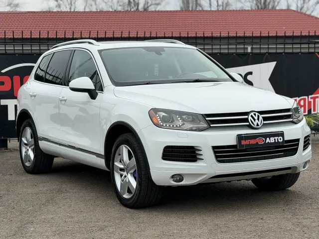 Volkswagen Touareg - фото 5